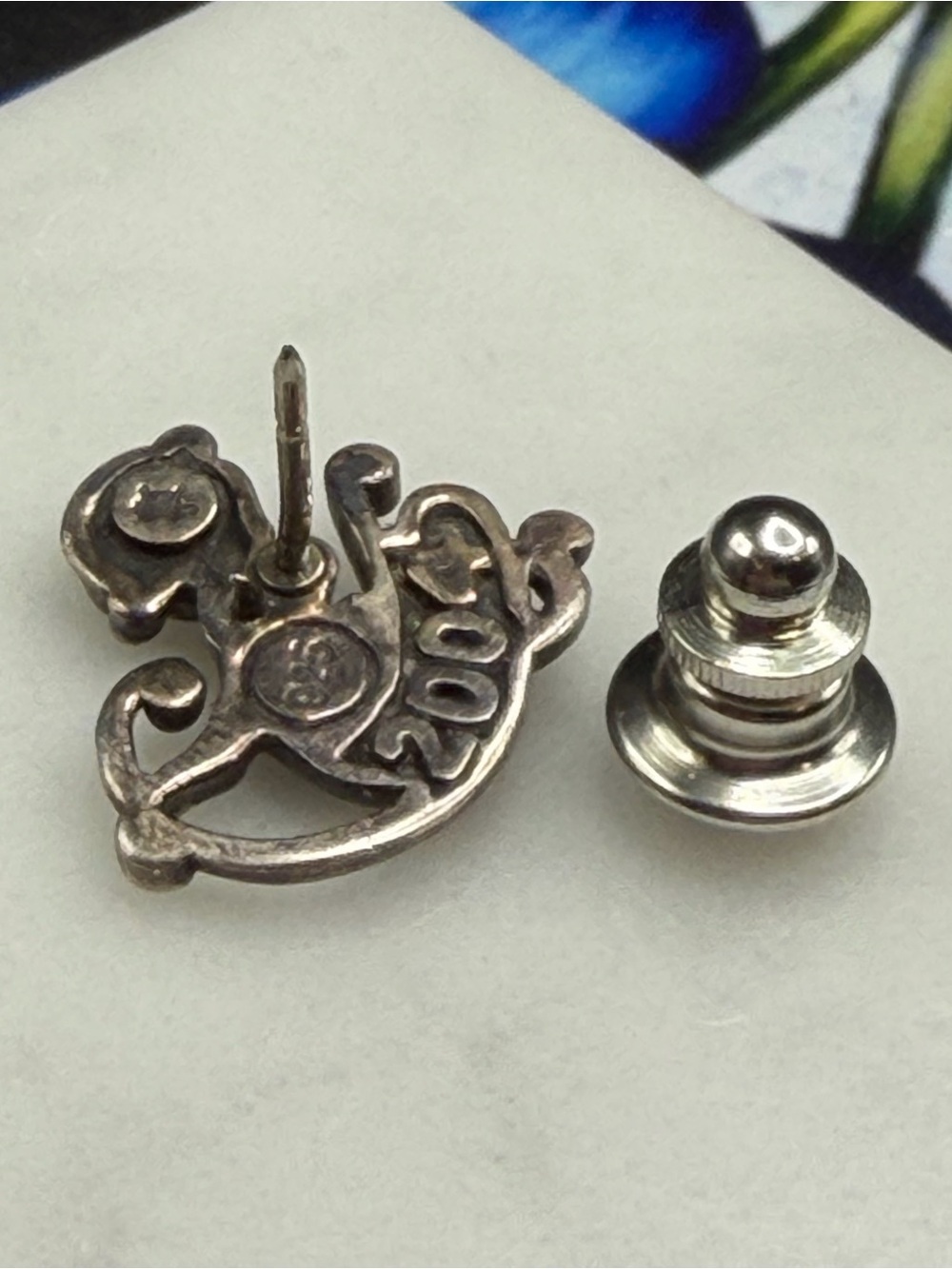 John Hardy "Year of the Monkey" zodiac pin 2004 #S35 925 Sterling Silver - Picture 5 of 6